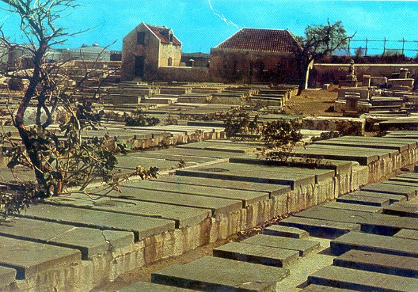 Curacao Cemetery: Beth Heim - Blenheim