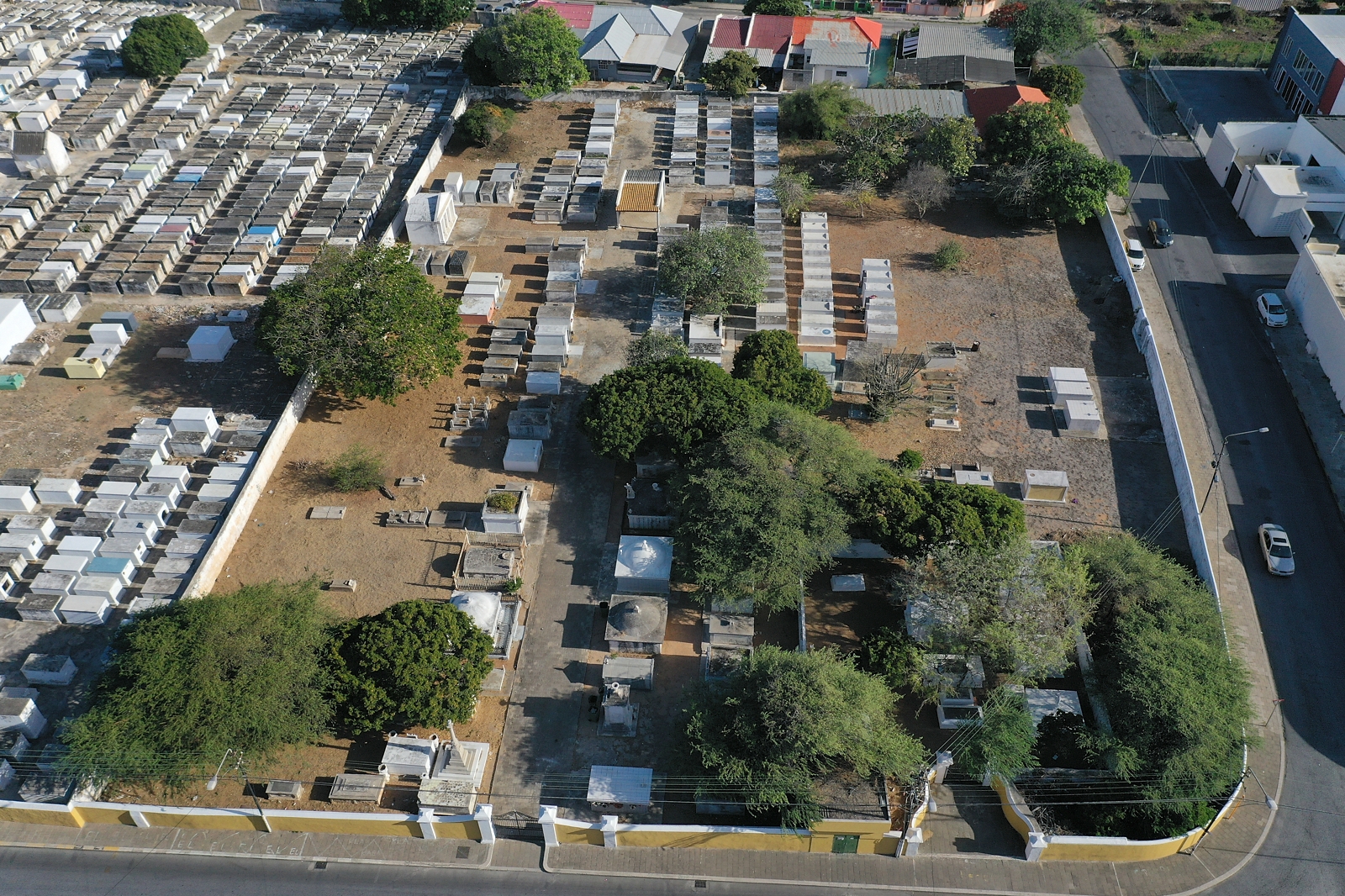 Aerial: Masonic Roodeweg Cemetery