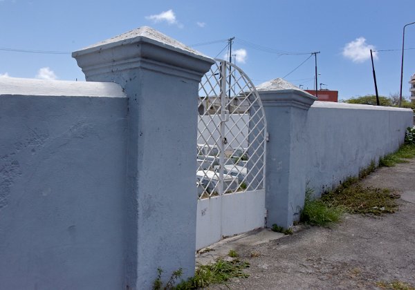Curacao Cemetery: Perret-Gentil Family